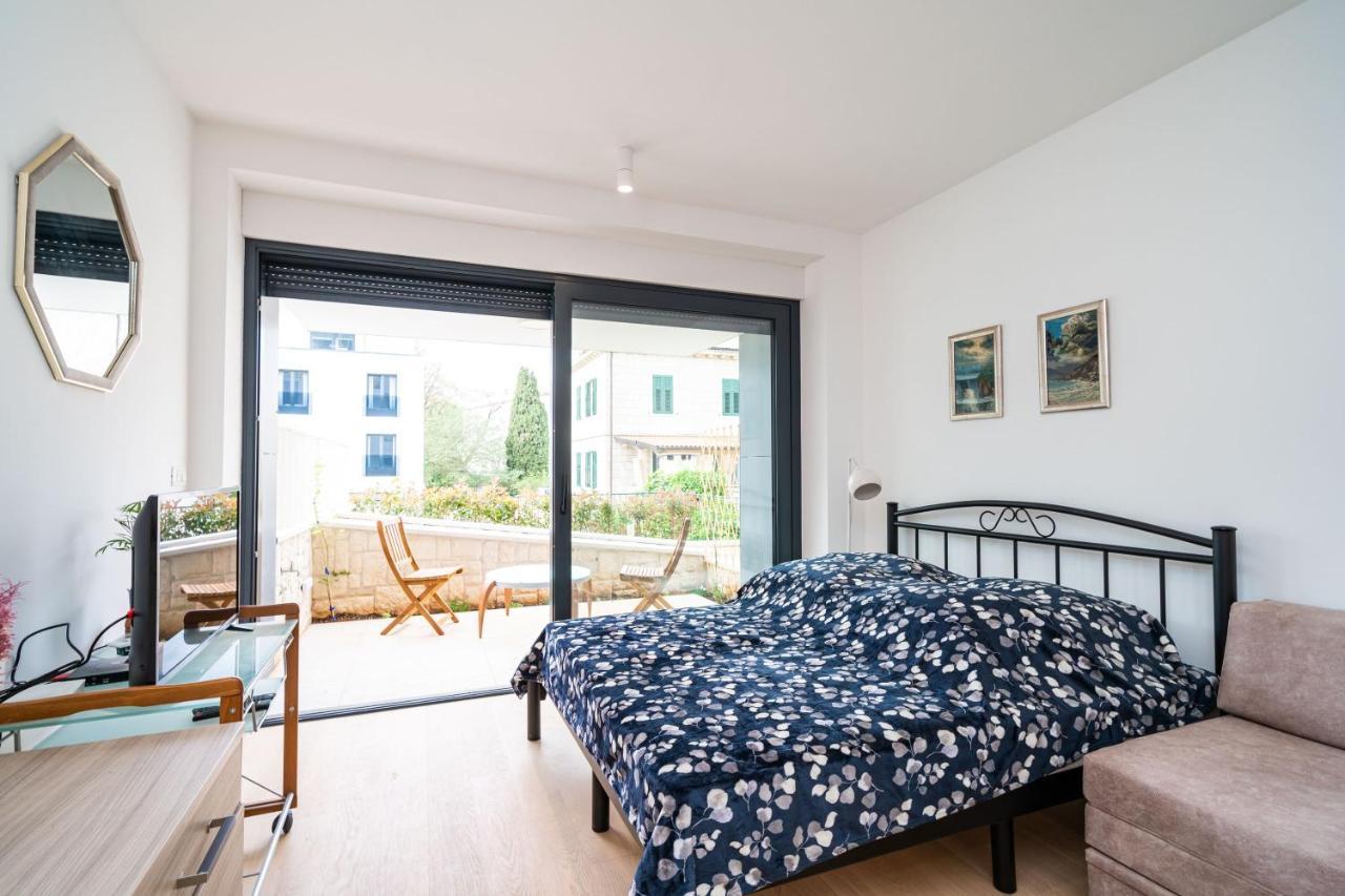 Studio Apartment Moskar Dubrovnik Bagian luar foto