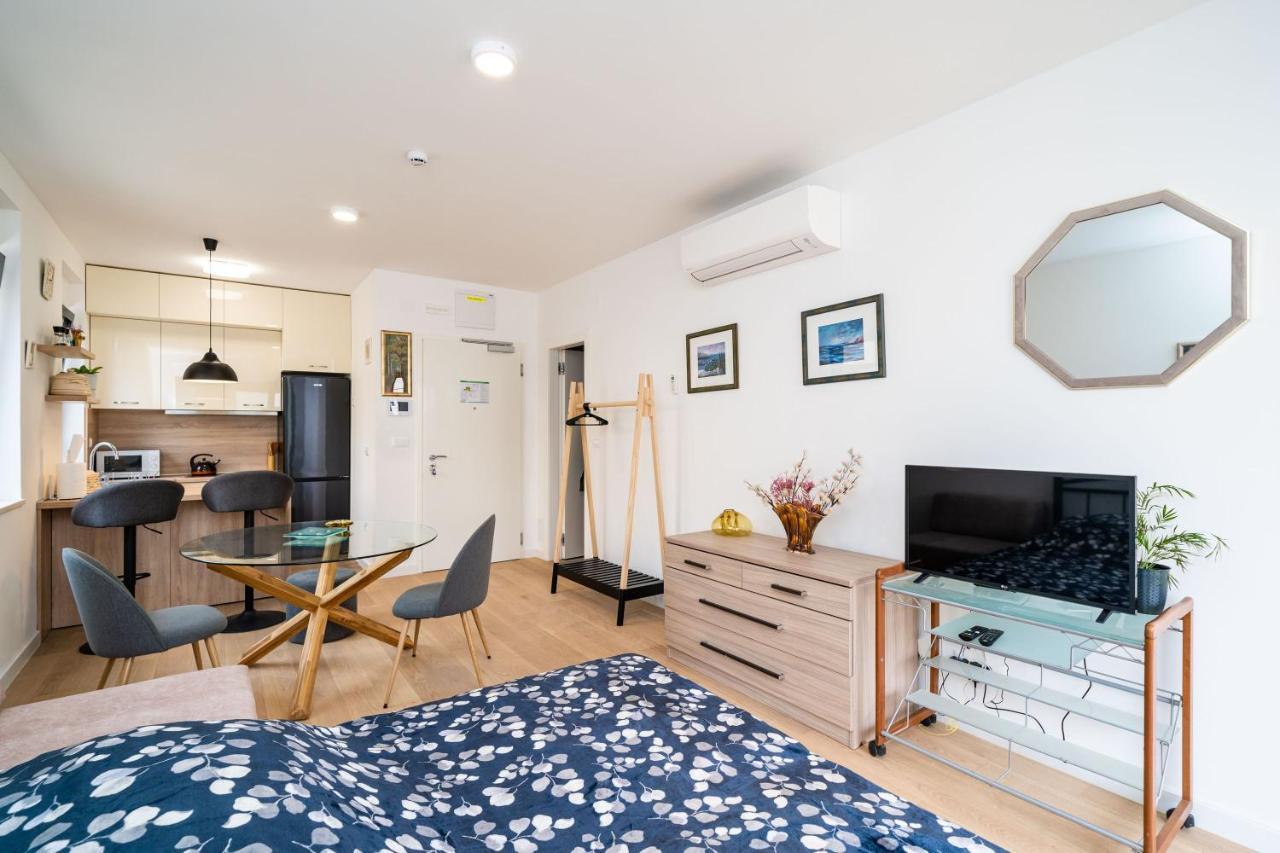 Studio Apartment Moskar Dubrovnik Bagian luar foto
